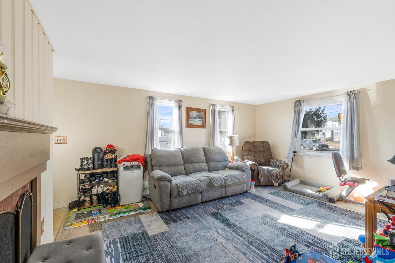 101 Lorraine Avenue Image 5