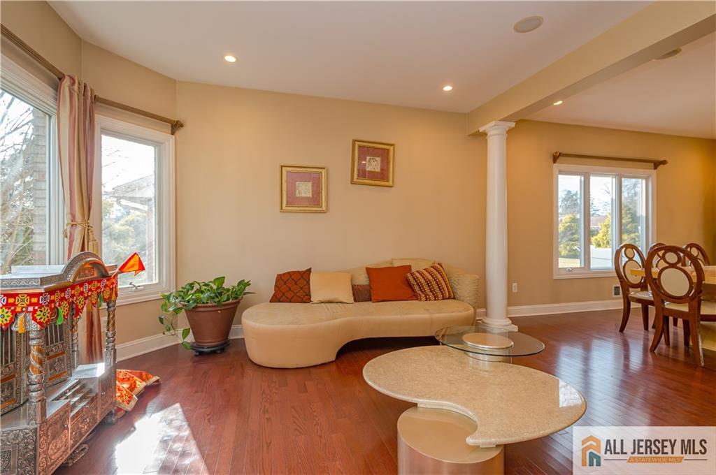 53 Princeton Avenue Image 3