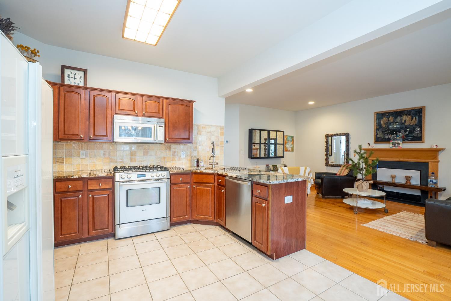 6 Barlow Court, Plainsboro, NJ, 08536 image 6