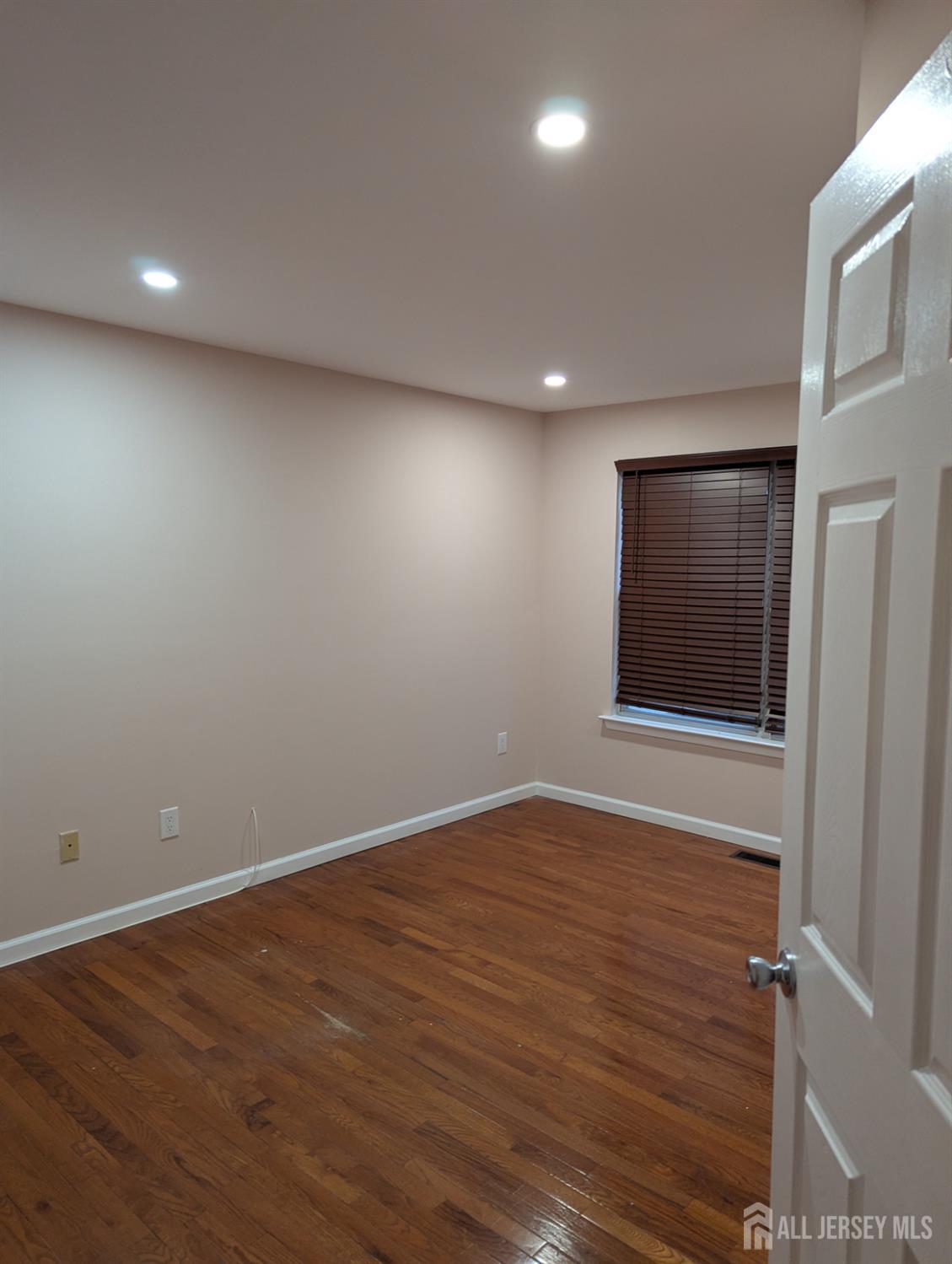 316 VENTNOR Court, Piscataway, NJ, 08854 image 35