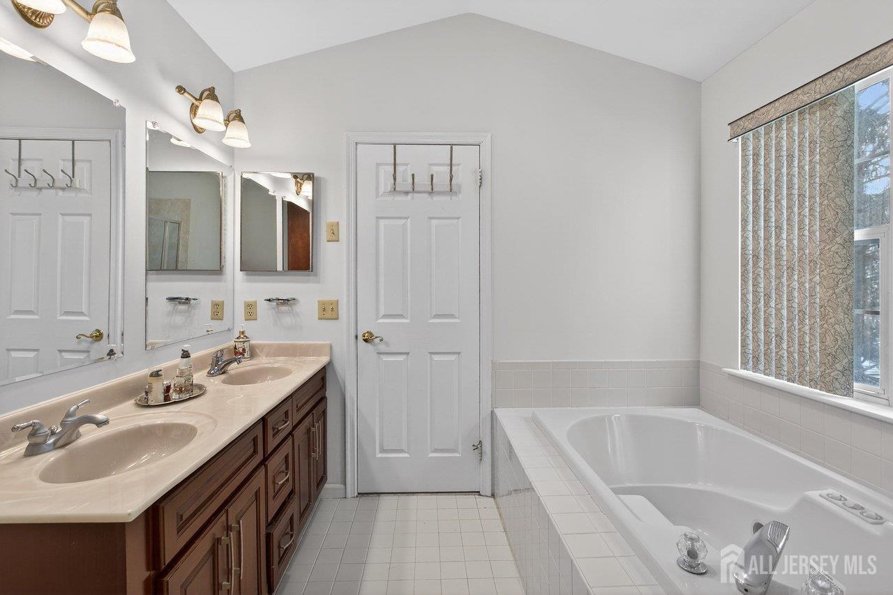 100 Ashford Drive, Plainsboro, NJ, 08536 image 21