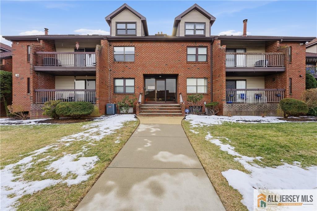 133 Beverly Hills Terrace G, Woodbridge Proper, NJ, 07095