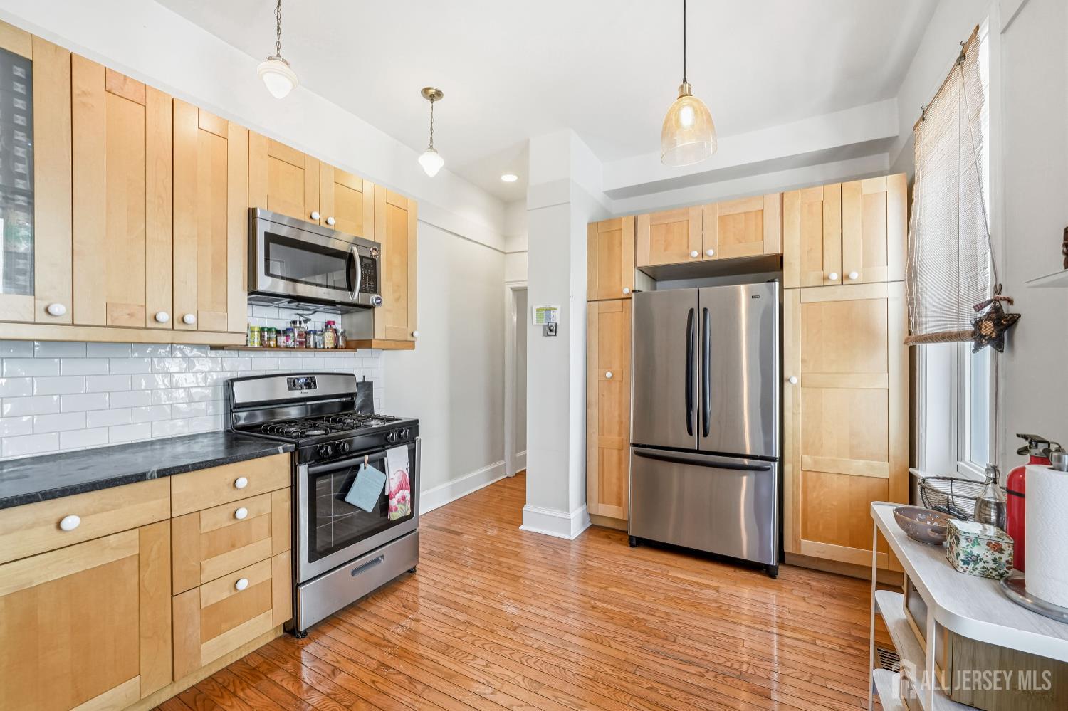 346 E Union Street, Burlington City, NJ, 08016 image 19