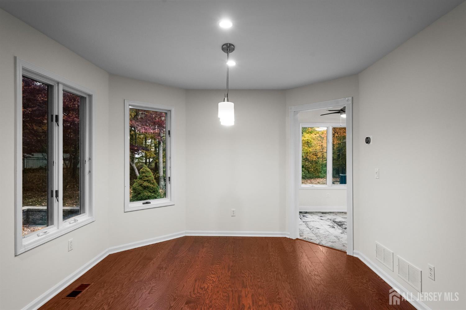 124 Kingsland Circle, South Brunswick, NJ, 08852 image 24