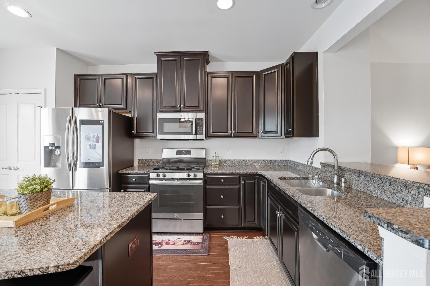 805 Bayside Court, South Amboy, NJ, 08879 image 9