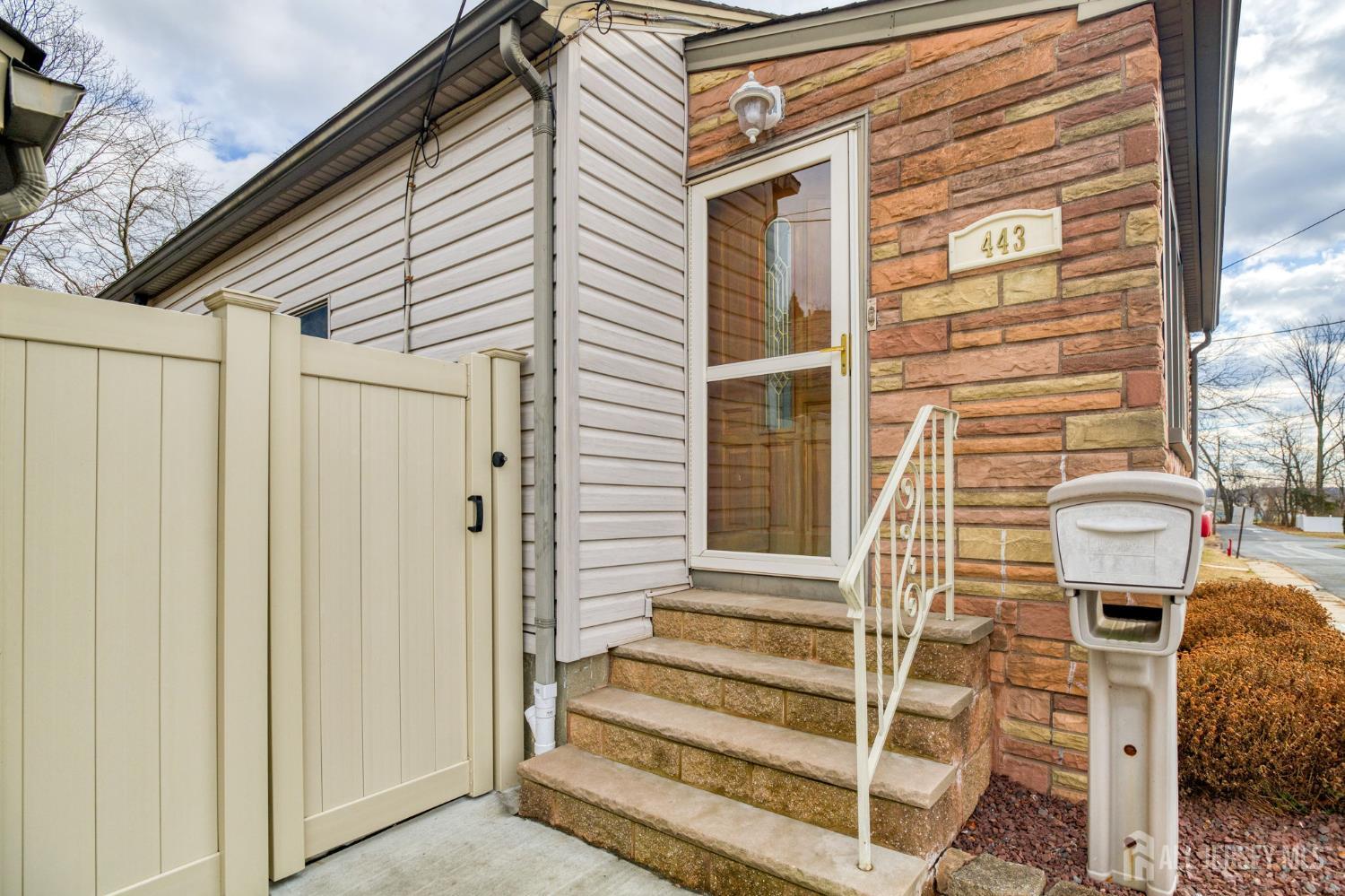 443 highland Street Image 4