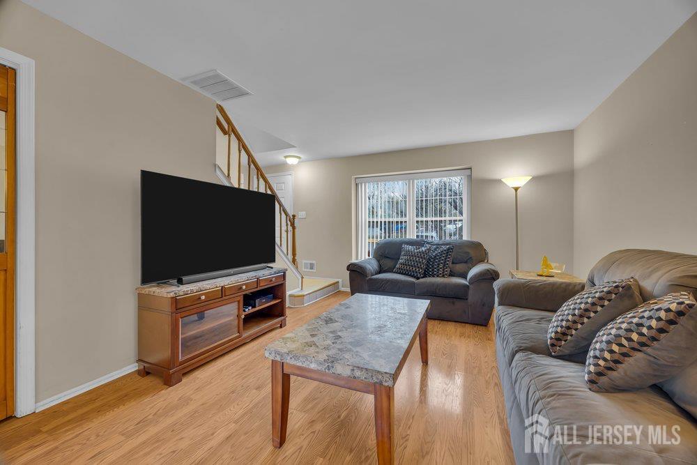 16 Rodio Court, Sayreville, NJ, 08872 image 6