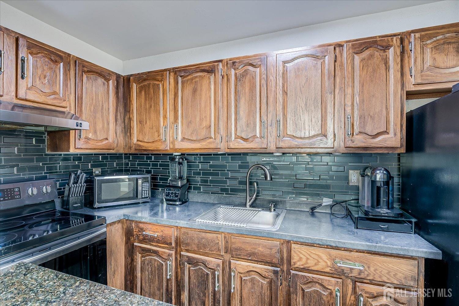 434 Lawrence Street 6, Perth Amboy, NJ, 08861 image 11