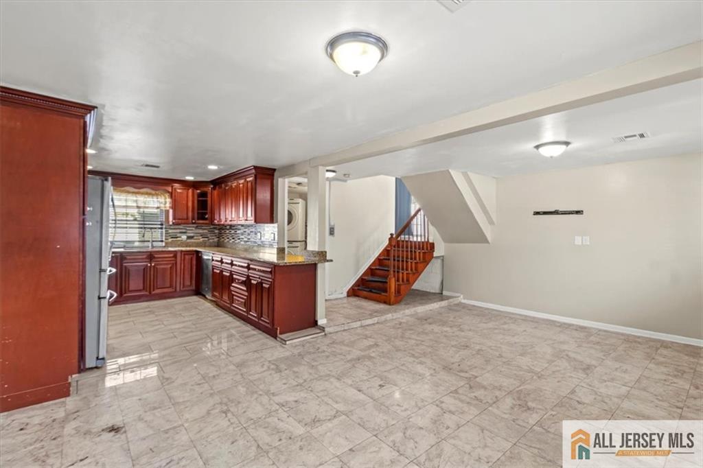 30 Fillmore Avenue, Carteret, NJ, 07008 image 24