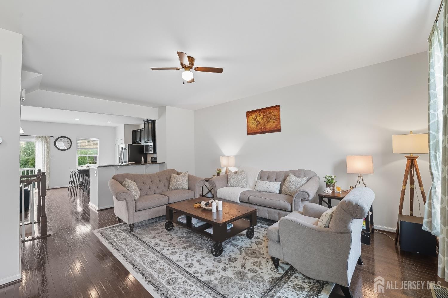 805 Bayside Court Image 3