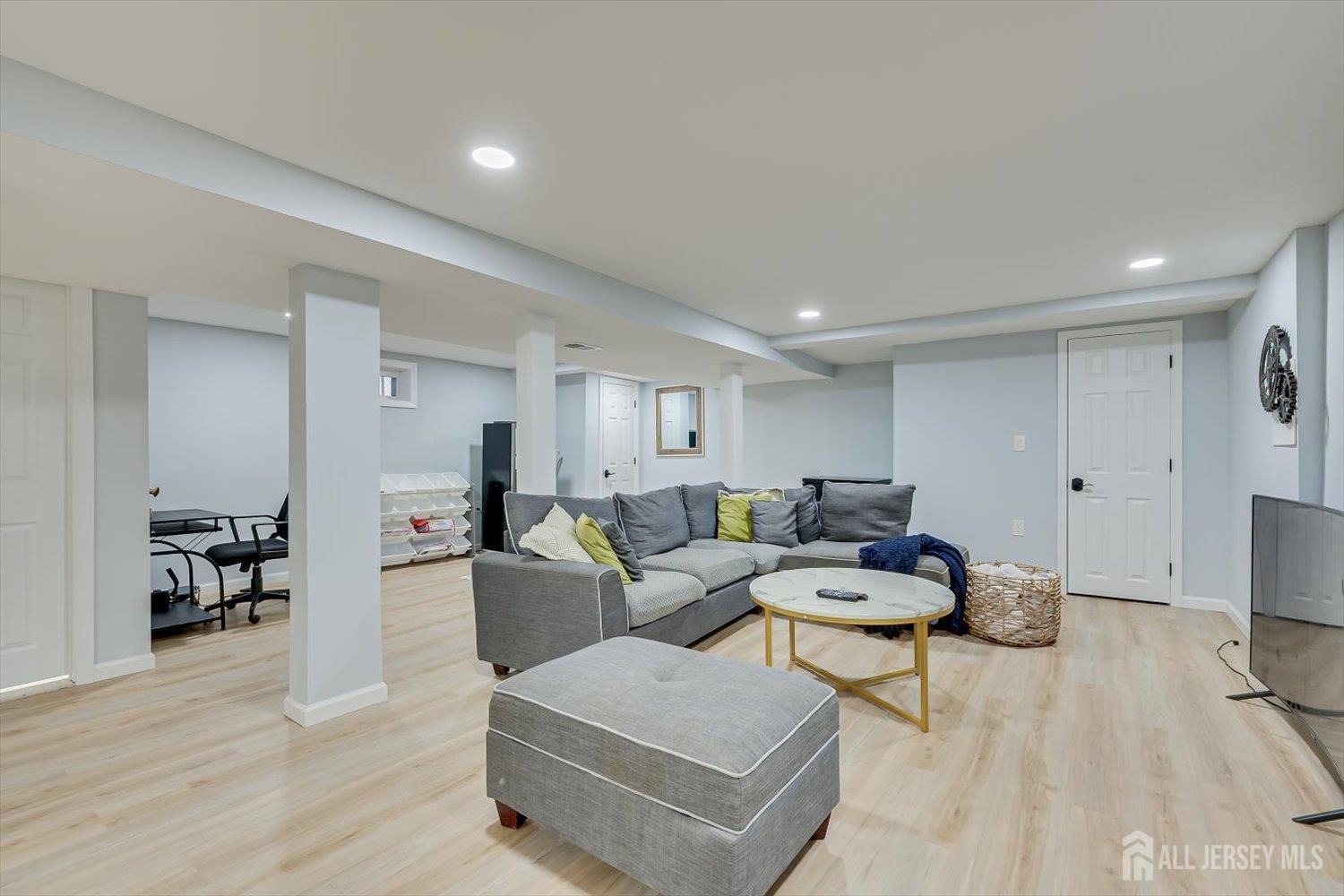 162 Brower Avenue, Edison, NJ, 08837 image 47