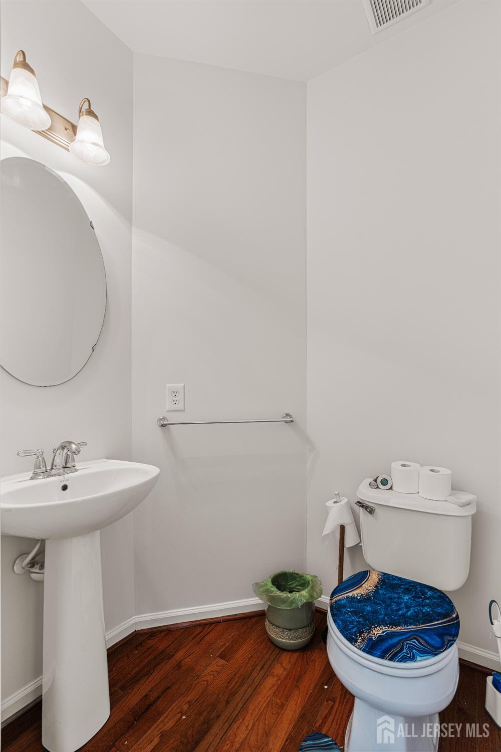 406 Arnold Drive, Florence, NJ, 08518 image 20