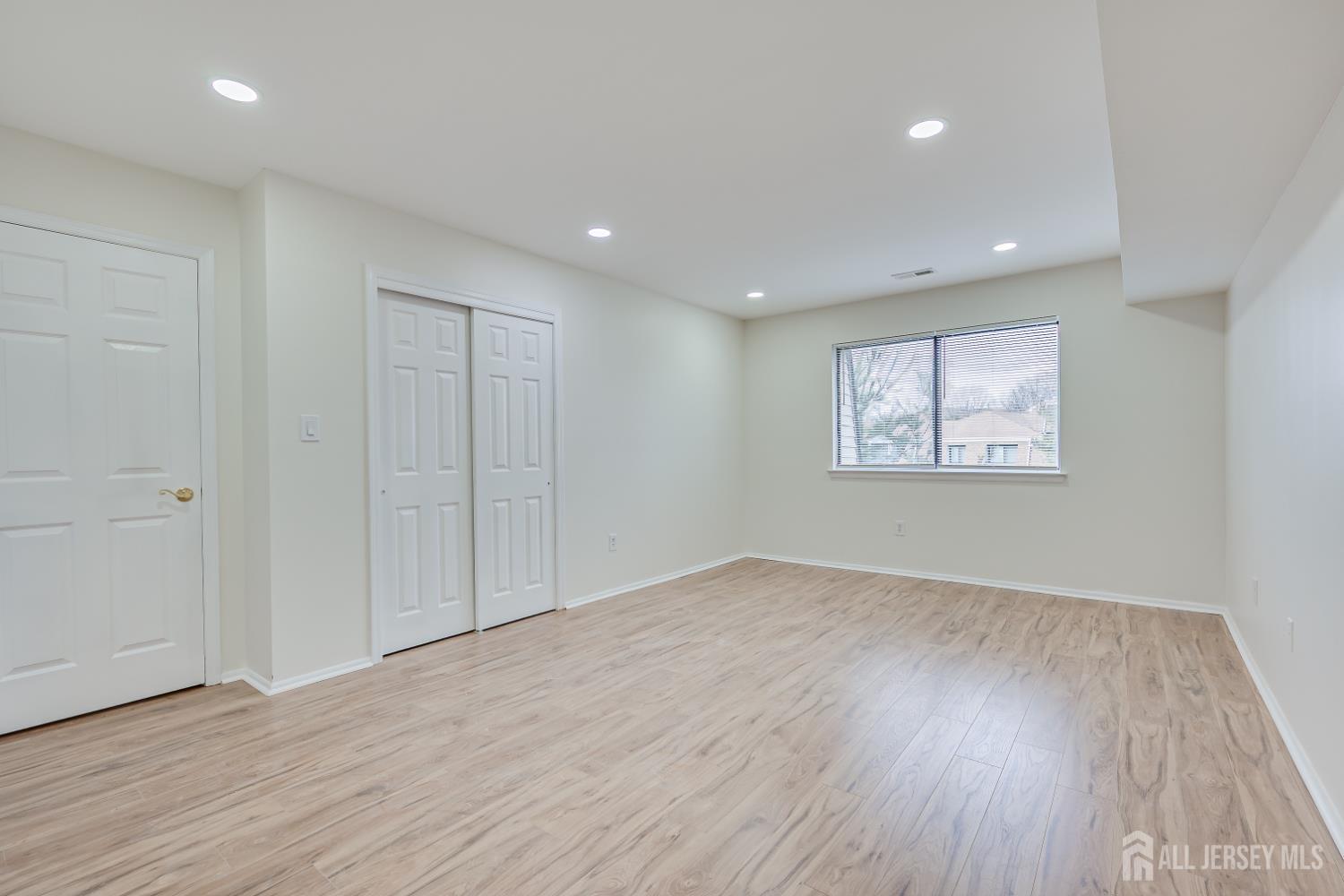 1314 Edison Glen Terrace, Edison, NJ, 08837 image 22