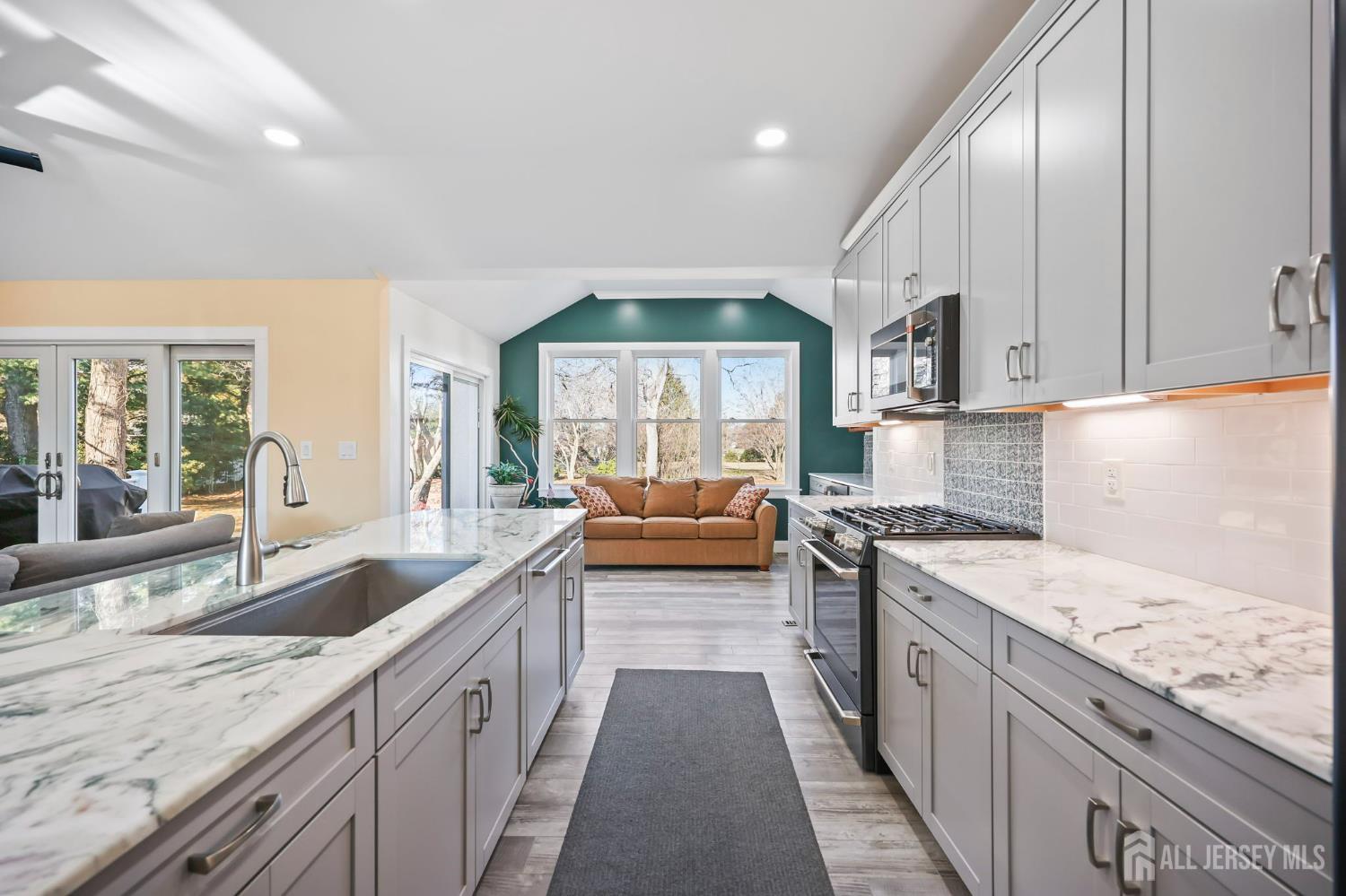 568 Village Road, West Windsor, NJ, 08550 image 11