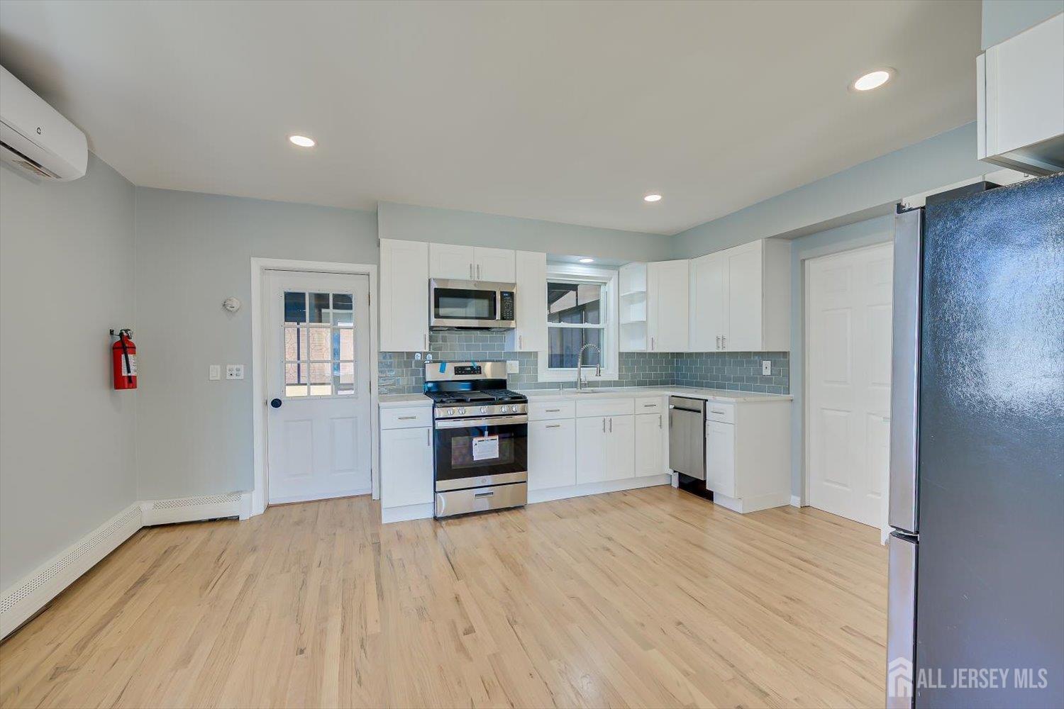 34 Tillman Street, Raritan, NJ, 08869 image 8