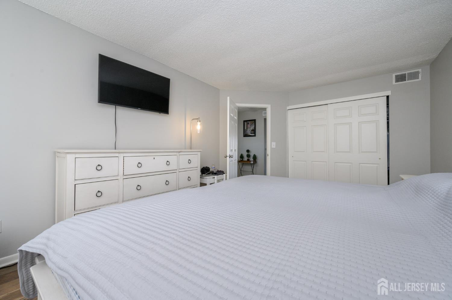 17 Inwood Terrace, Freehold, NJ, 07728 image 15