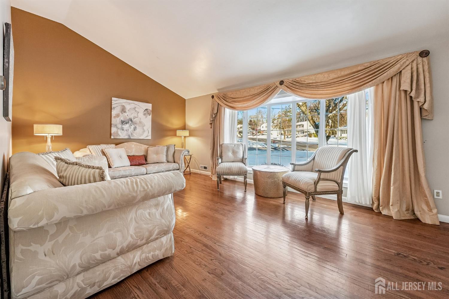 42 Colburn Road Image 4