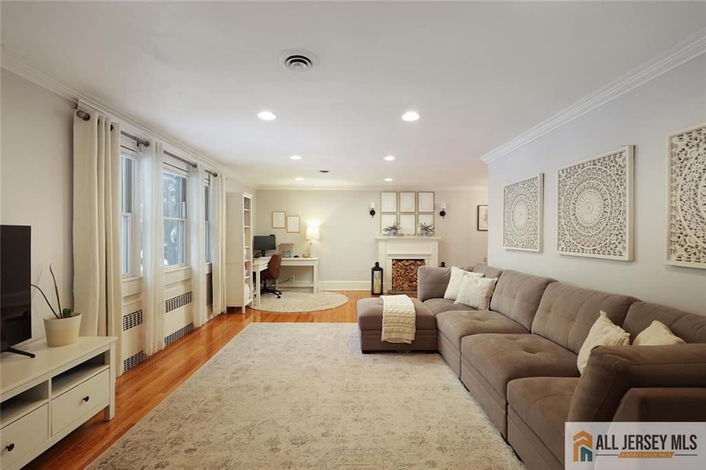 25 Beverly Court, Metuchen, NJ, 08840 image 6