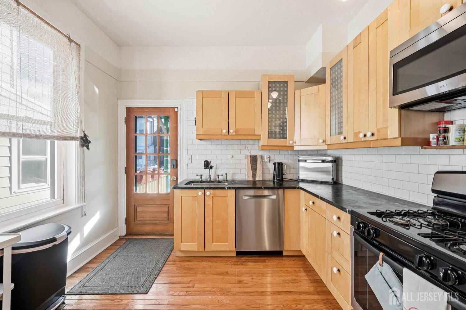 346 E Union Street, Burlington City, NJ, 08016 image 16