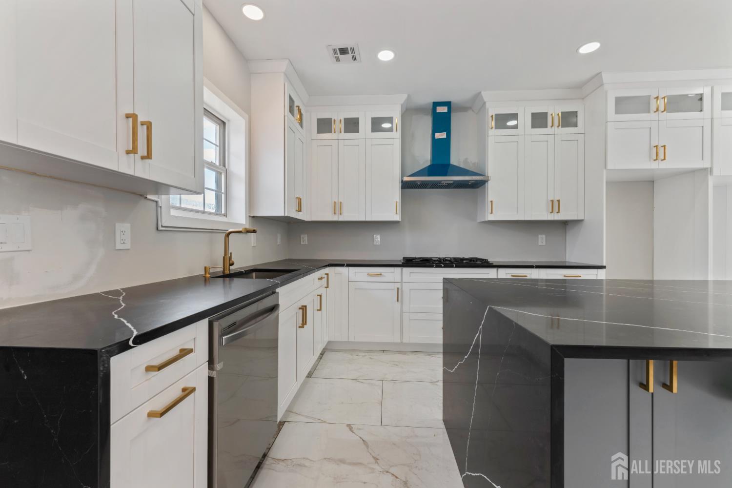 1855 Woodland Avenue, Edison, NJ, 08820 image 16