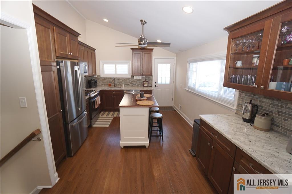 99 Cameo Place, Colonia, NJ, 07067 image 9