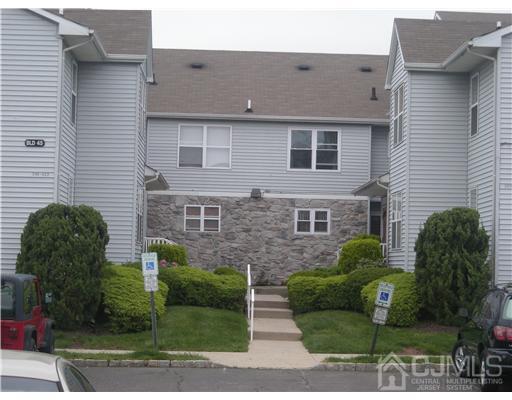 316 VENTNOR Court Image 4