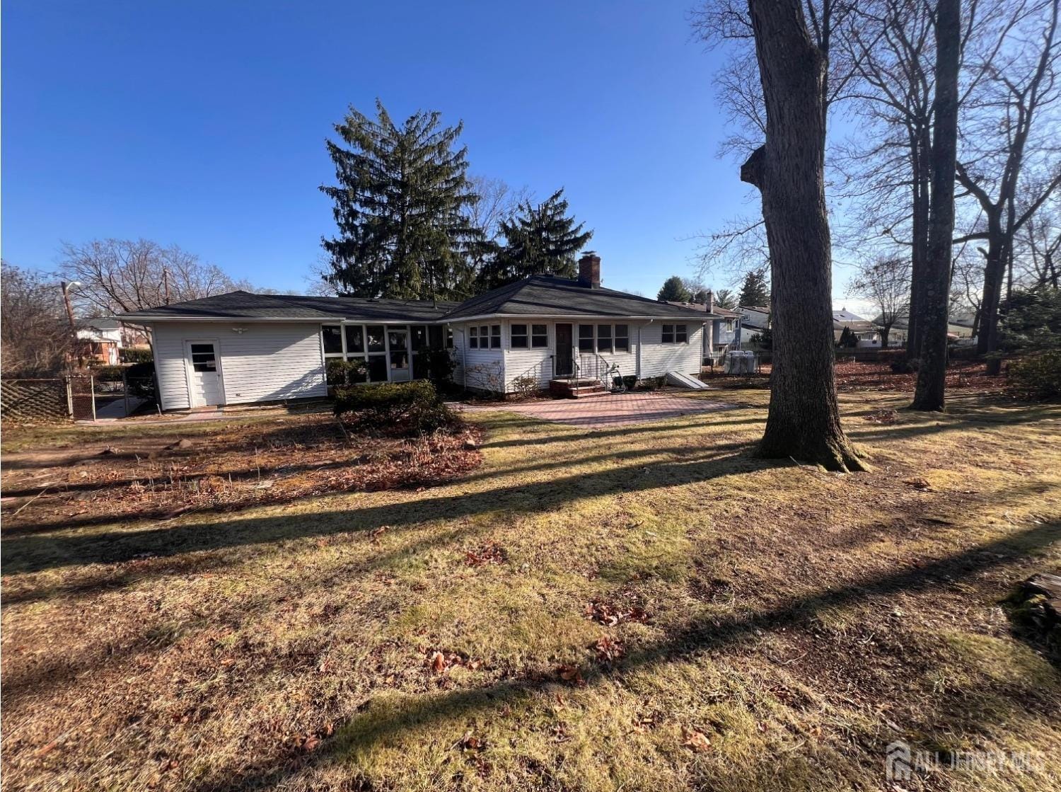 18 Bradford Road Image 2