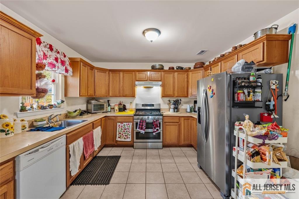 643 Drake Avenue, Middlesex, NJ, 08846 image 8