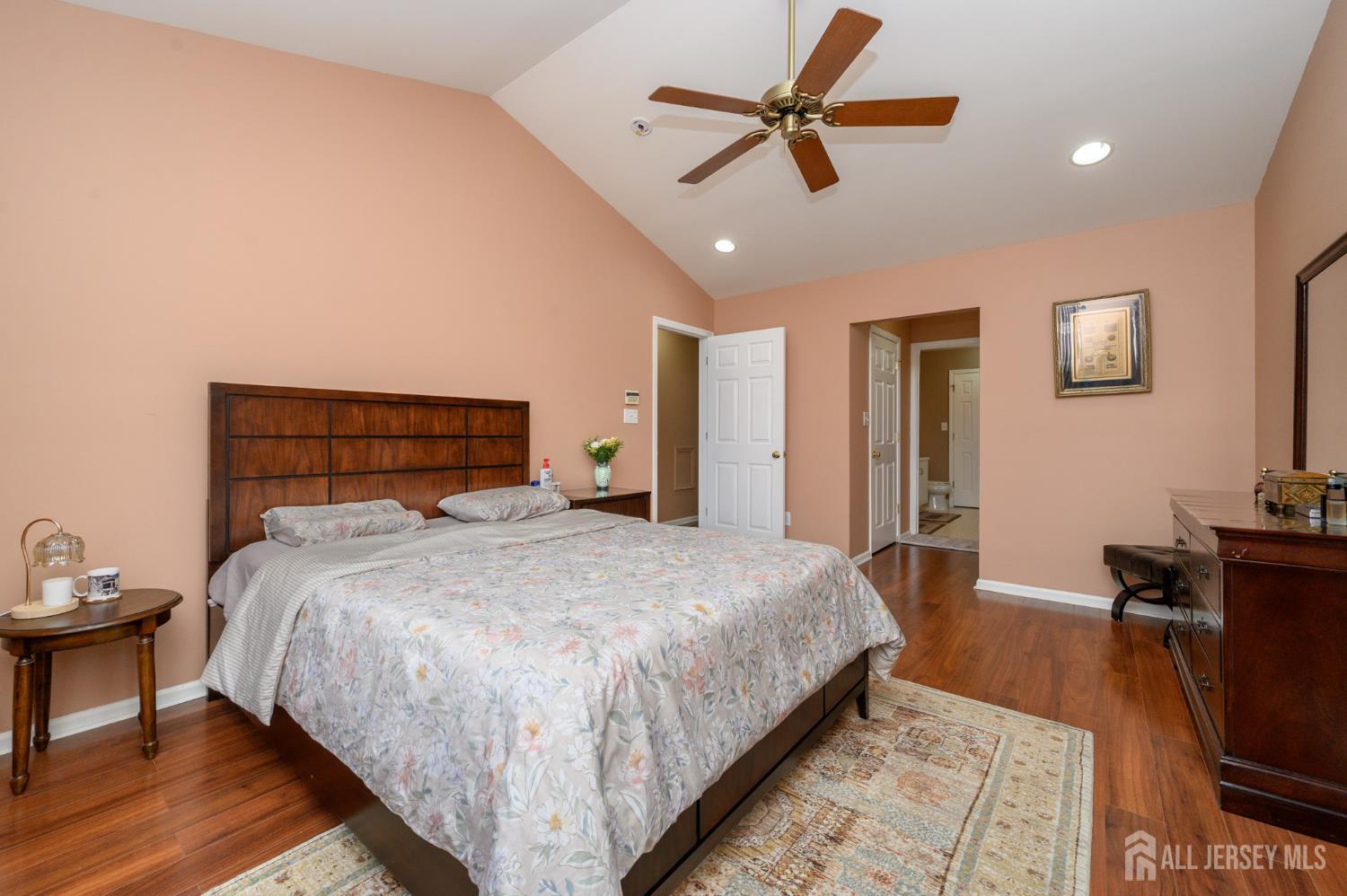 1 Cambridge Court, East Brunswick, NJ, 08816 image 28