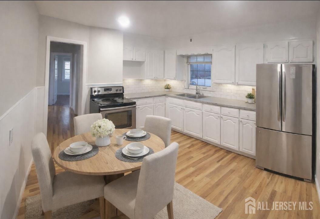 214 NE Campbell Street Image 3