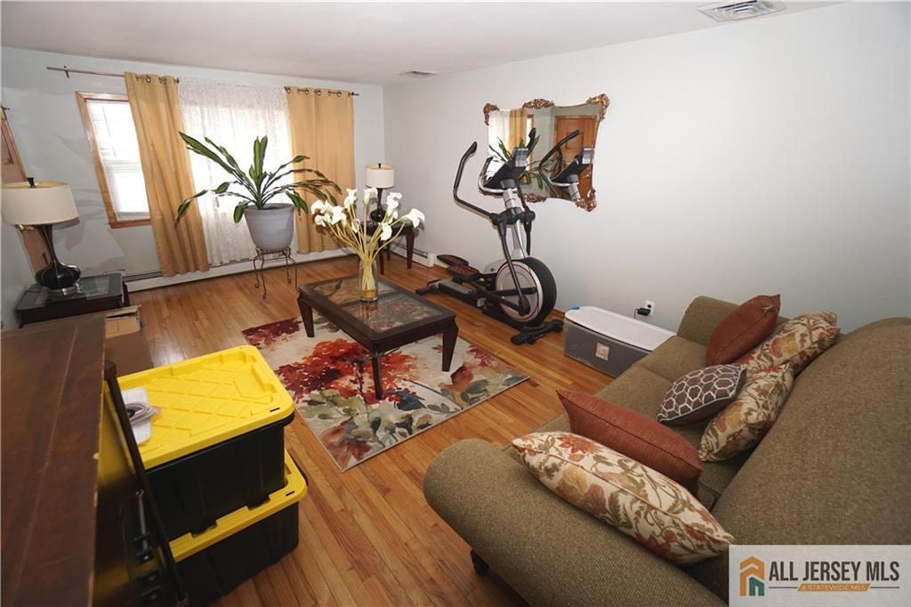 348 W Emerson Avenue Image 4