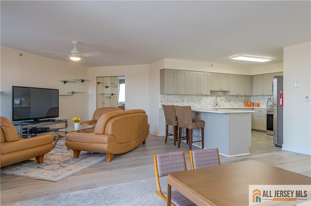 30 S Adelaide Avenue 4K, Highland Park, NJ, 08904 image 10