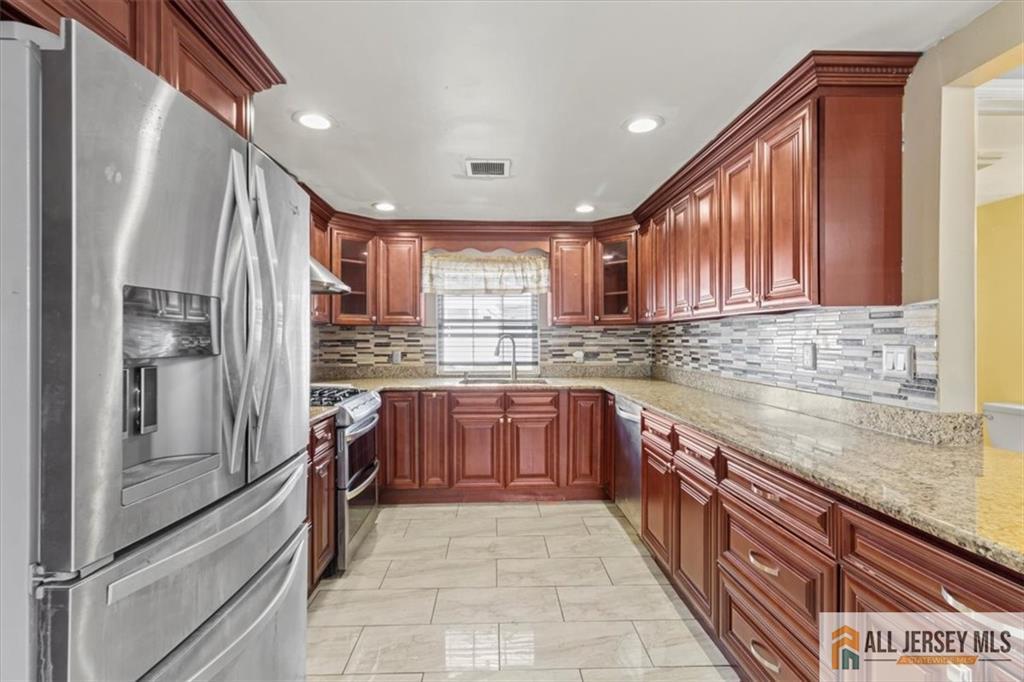 30 Fillmore Avenue, Carteret, NJ, 07008 image 22