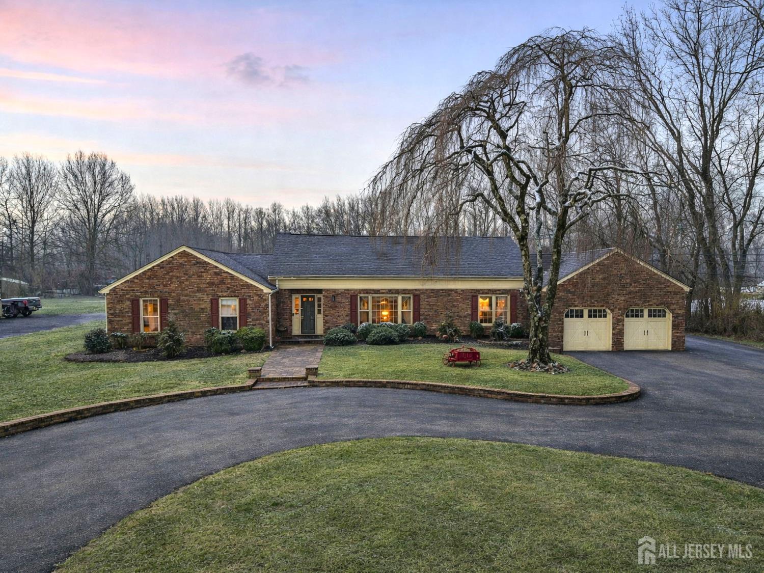 402 Main Street, Manalapan, NJ, 07726