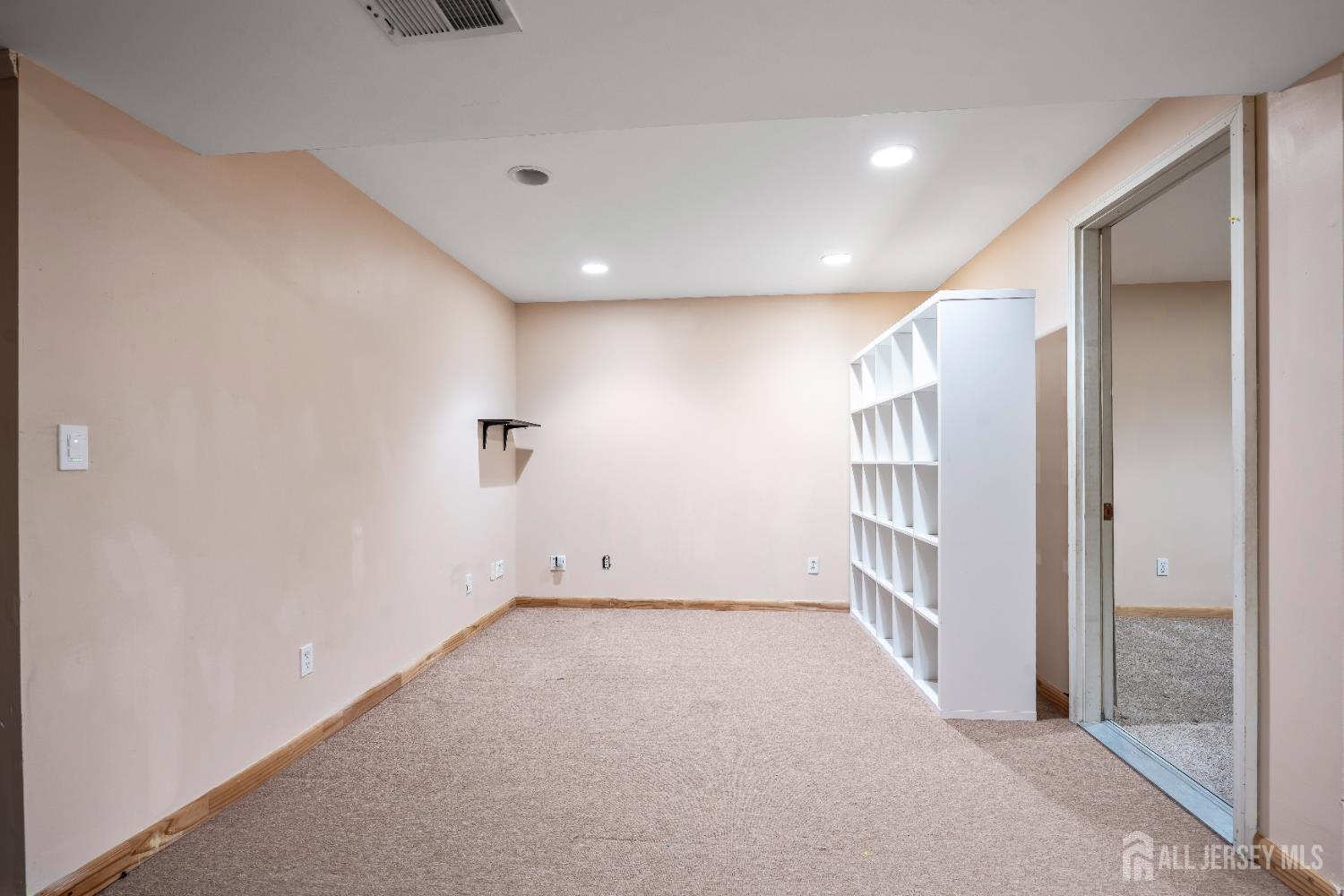 11 Windsong Circle, East Brunswick, NJ, 08816 image 27