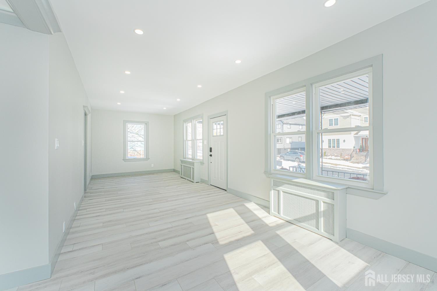 13 Outlook Avenue Image 4