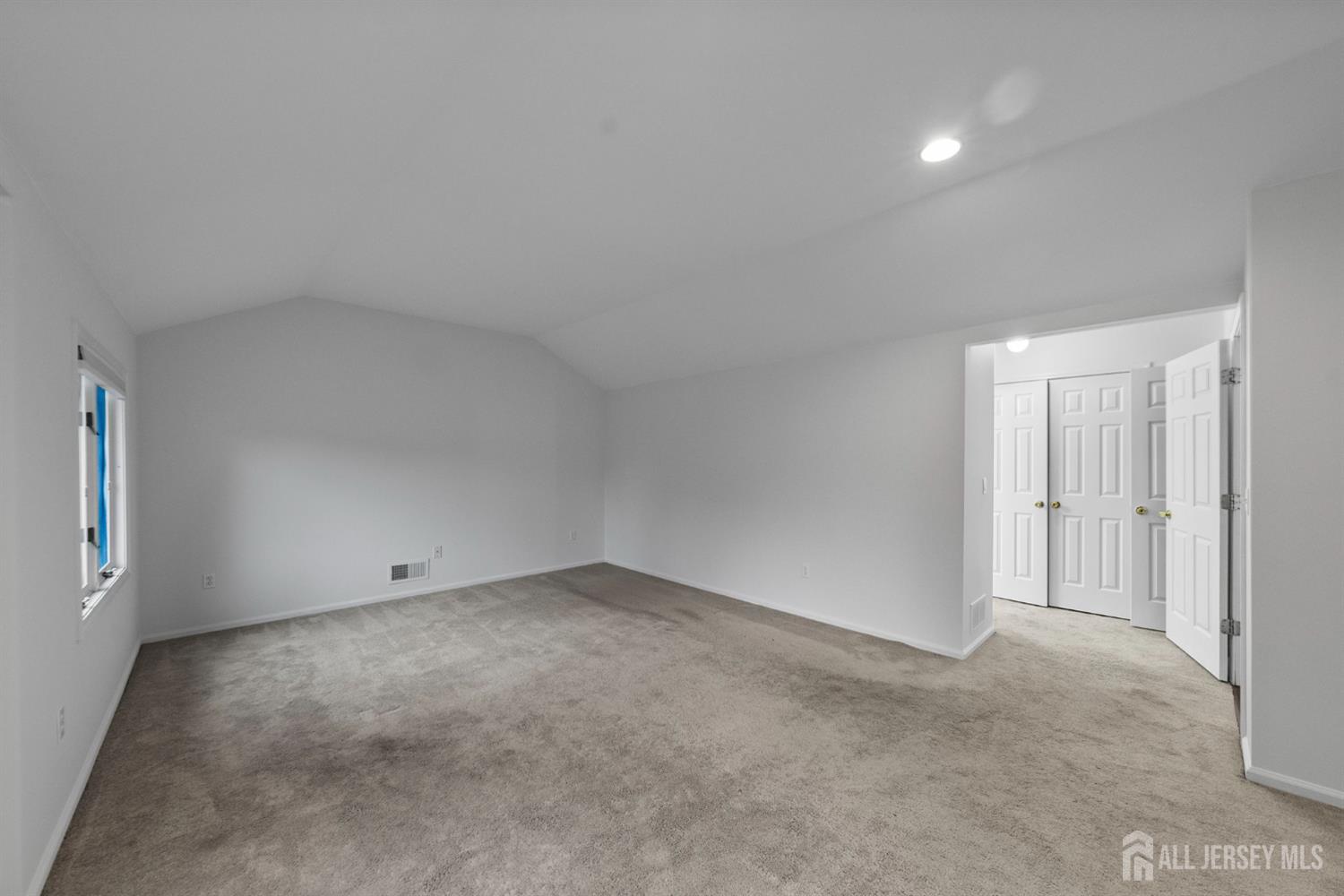 124 Kingsland Circle, South Brunswick, NJ, 08852 image 16