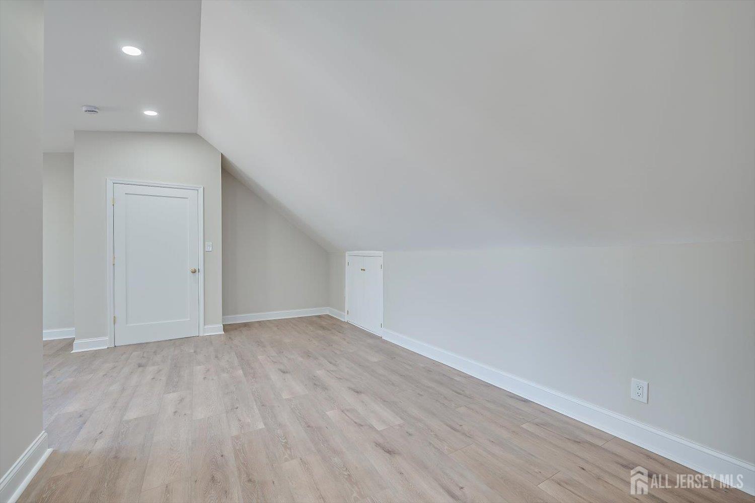 35 Kendall Drive, Sayreville, NJ, 08859 image 34