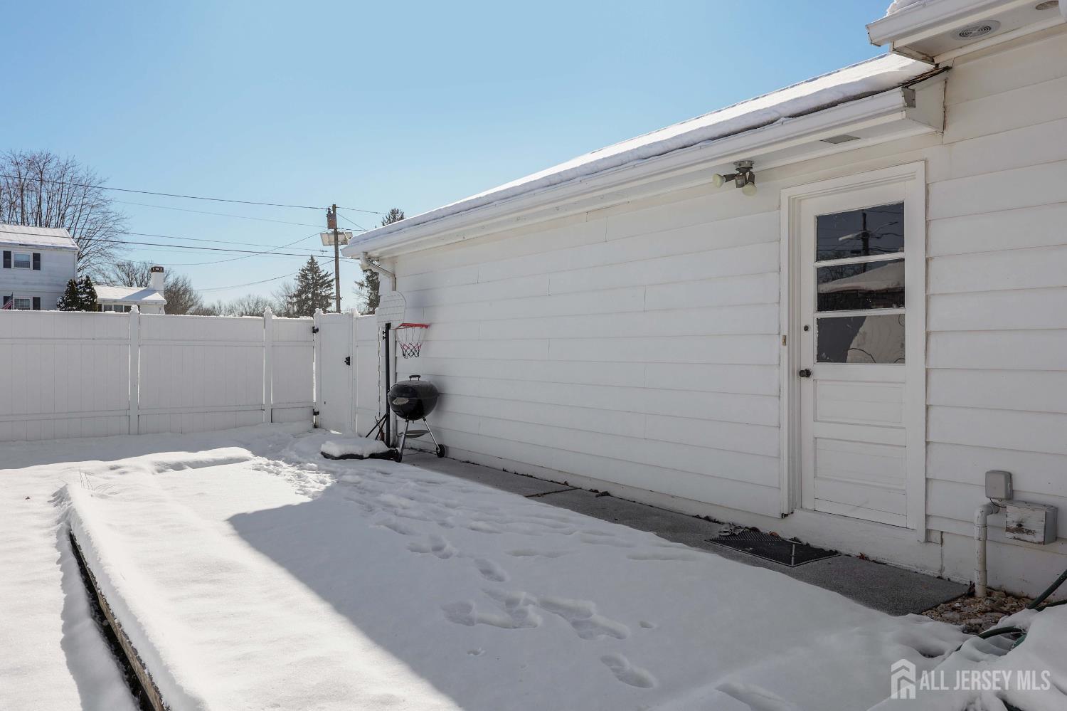 42 Running Brook Road, Ewing, NJ, 08638 image 23