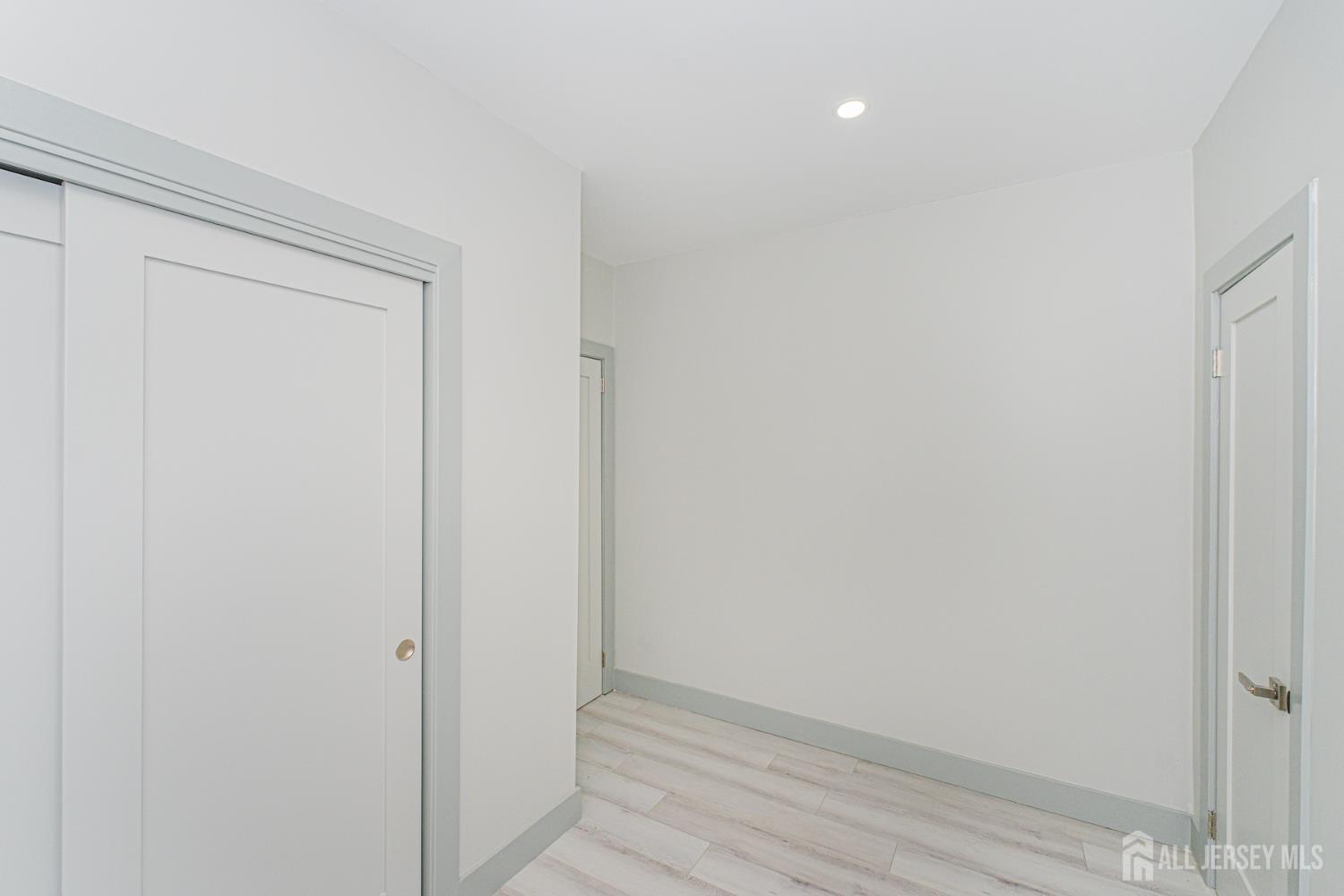 13 Outlook Avenue, Sayreville, NJ, 08876 image 17