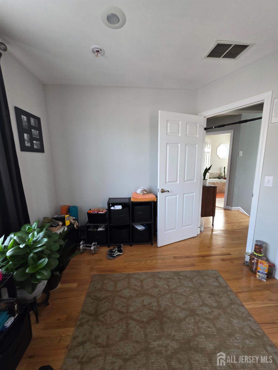 25 Columbia Avenue, Trenton, NJ, 08618 image 24