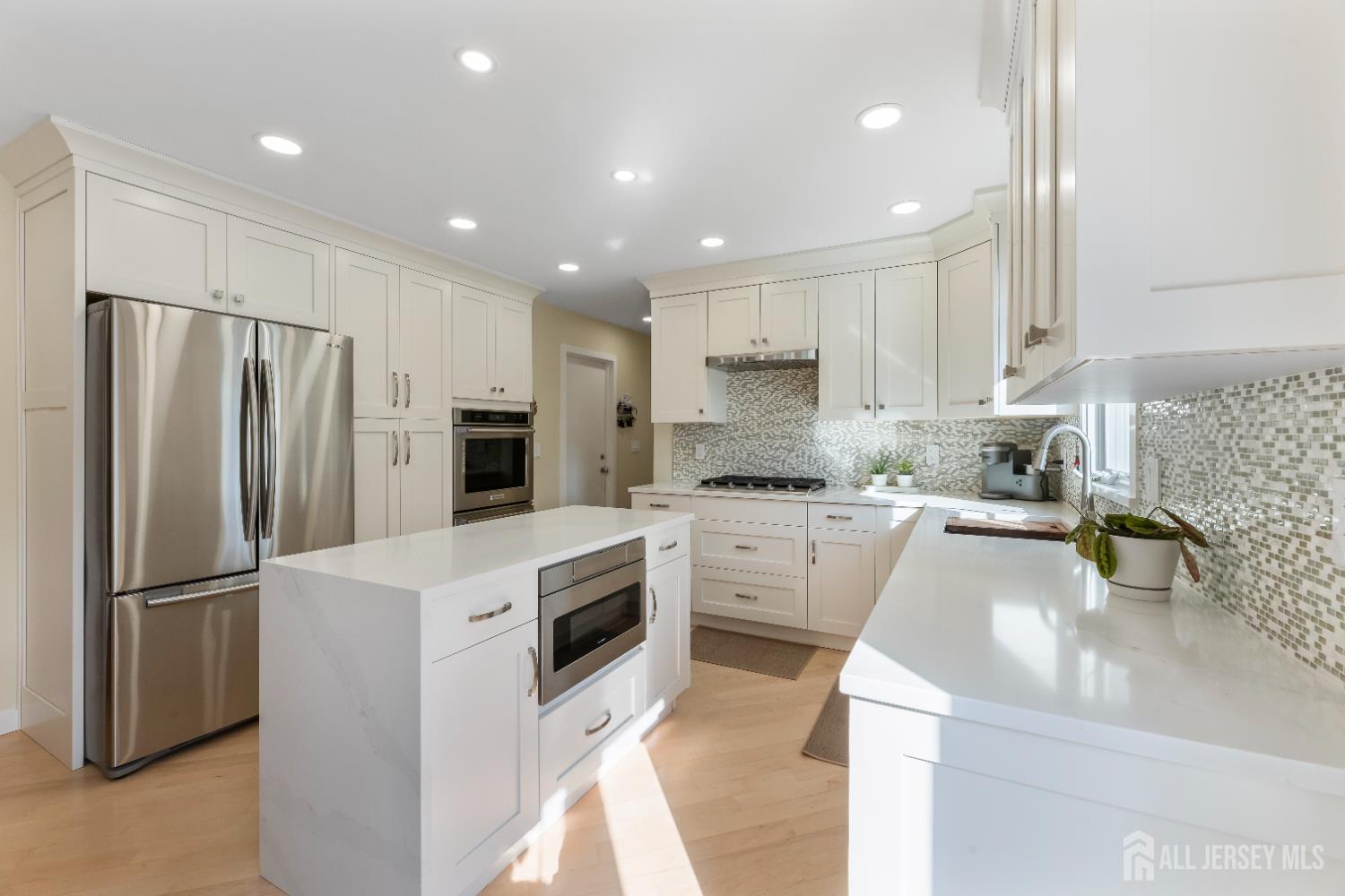 990 Hoover Drive, North Brunswick, NJ, 08902 image 12