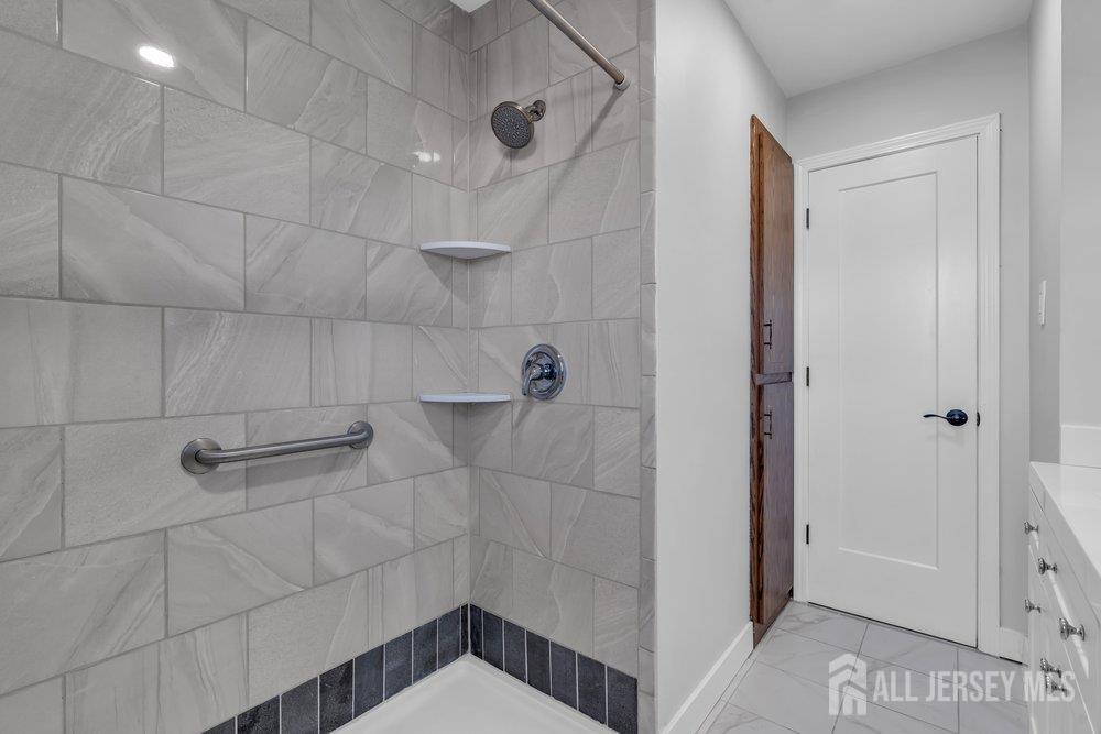 26 Sunnyside Drive, Carteret, NJ, 07008 image 16