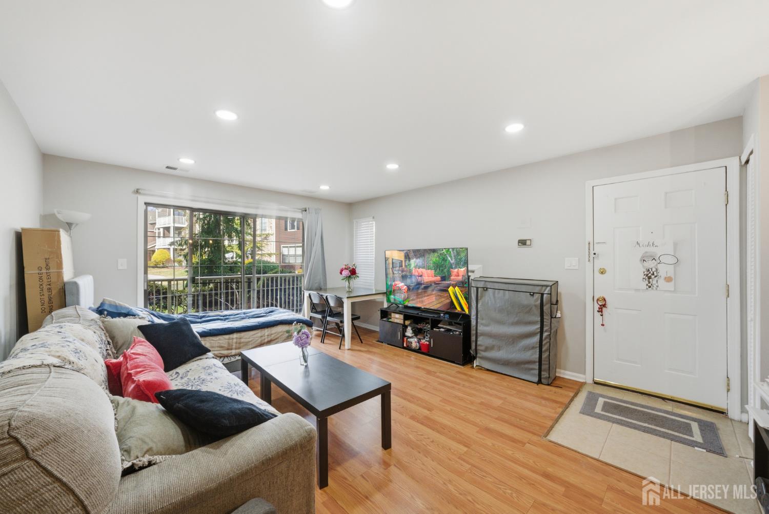 208 Blew Court, East Brunswick, NJ, 08816 image 7