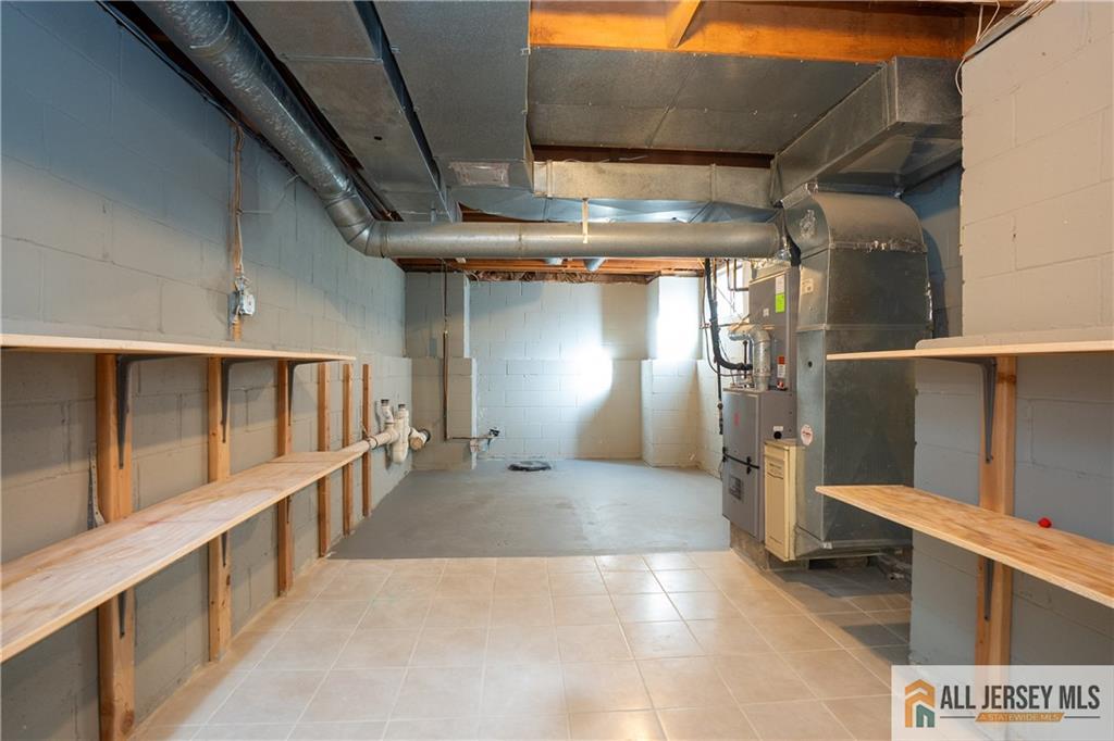 179 Salem Road, North Brunswick, NJ, 08902 image 31