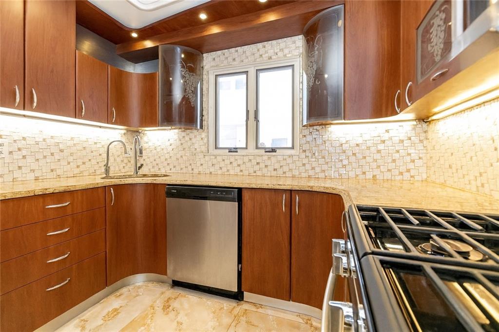 2613 East 65th Street, Brooklyn, New York, 11234 image 14