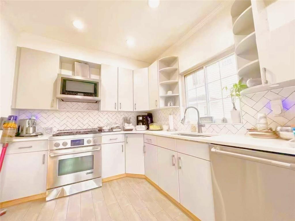 431 Patterson Avenue, Staten  Island, New York, 10305 image 8