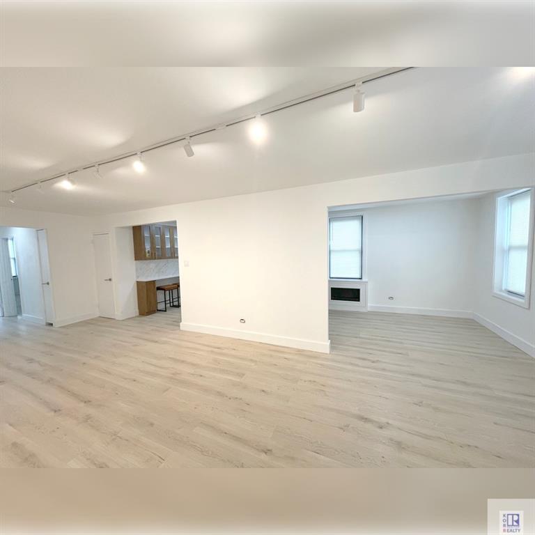 3178 Nostrand Avenue 1M, Brooklyn, New York, 11229 image 10