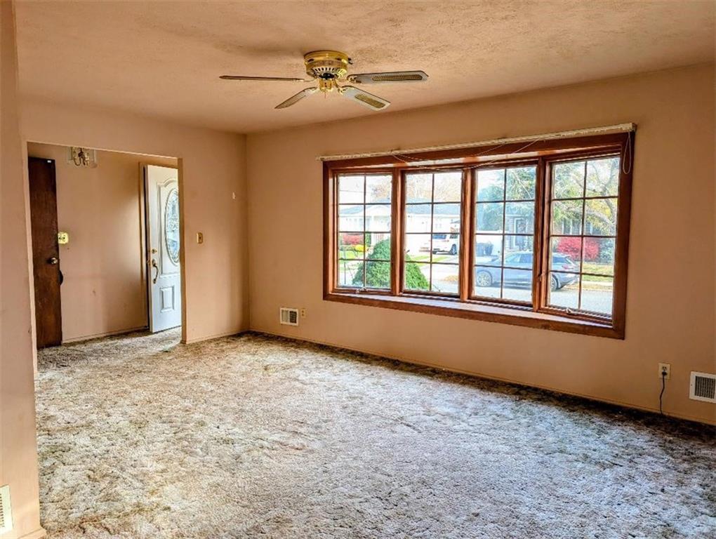 76 Peter Avenue Image 5