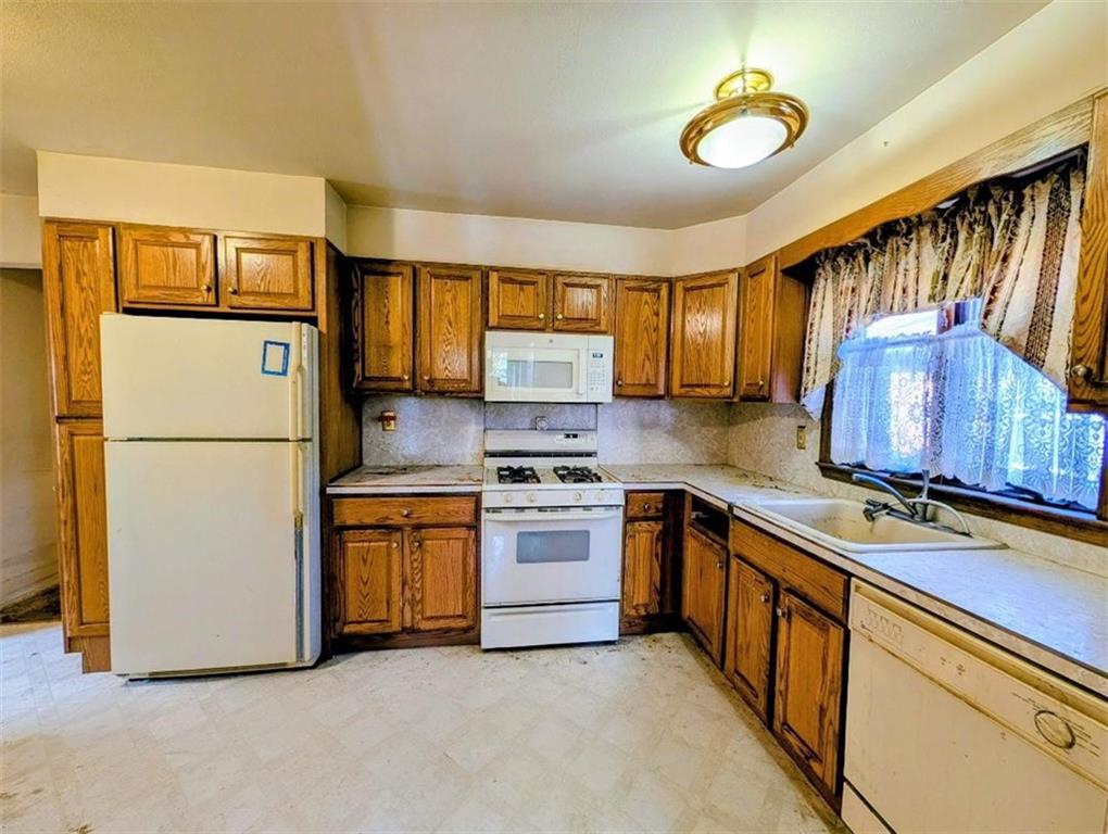 76 Peter Avenue, Staten  Island, New York, 10306 image 6